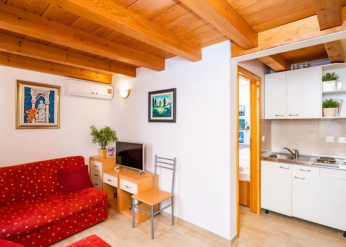 アパート Ribambit ドゥブロブニク